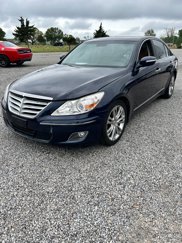 Used 2011 Hyundai Genesis 4.6 image 1