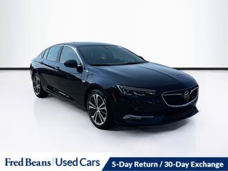 Used 2019 Buick Regal Essence w/ Driver Confidence Package I video 1