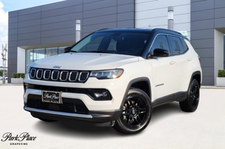 Used 2022 Jeep Compass Limited image 1
