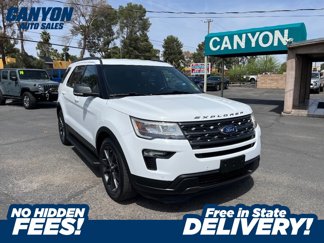 Used 2018 Ford Explorer XLT image 1