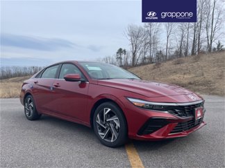 New 2025 Hyundai Elantra SEL image 1