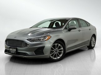Used 2020 Ford Fusion SE image 1