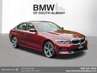 Certified 2022 BMW 330i xDrive Sedan w/ Premium Package image 1