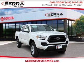 Used 2022 Toyota Tacoma SR image 1
