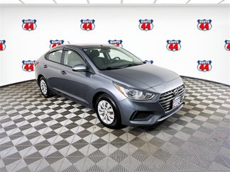 Used 2019 Hyundai Accent SE image 1