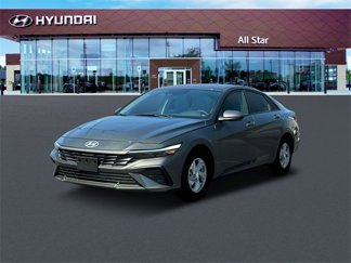 New 2025 Hyundai Elantra SE image 1