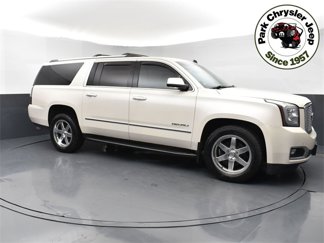 Used 2015 GMC Yukon XL Denali w/ Touring Package image 1