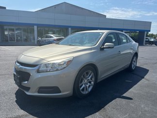 Used 2016 Chevrolet Malibu LT w/ Power Convenience Package image 1