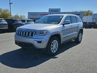 Certified 2021 Jeep Grand Cherokee Laredo X image 1