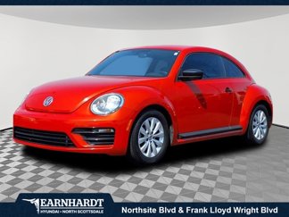 Used 2018 Volkswagen Beetle 2.0T image 1