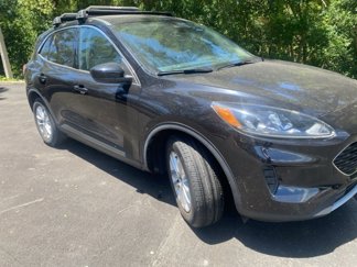 Used 2020 Ford Escape SE image 1