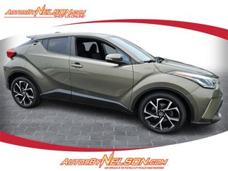 Used 2021 Toyota C-HR XLE image 1