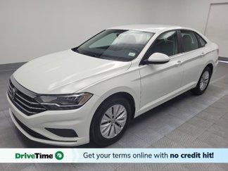 Used 2019 Volkswagen Jetta SE image 1