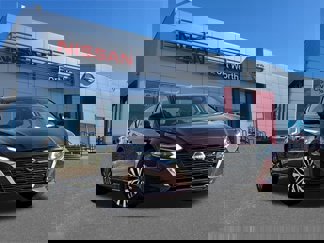 Used 2024 Nissan Altima 2.5 SV image 1