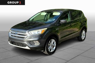 Used 2017 Ford Escape SE image 1