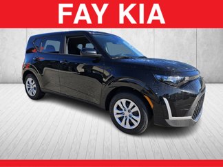 New 2025 Kia Soul LX image 1