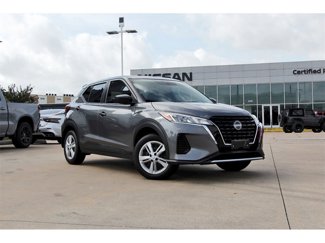 Certified 2022 Nissan Kicks S image 1