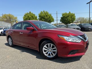 Used 2018 Nissan Altima 2.5 S w/ S Convenience Package image 1