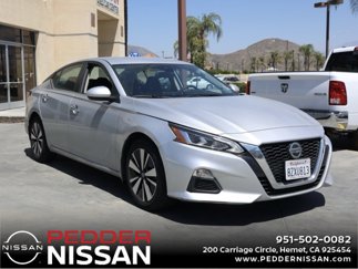 Used 2022 Nissan Altima 2.5 SV image 1