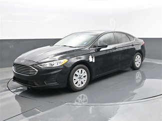Used 2019 Ford Fusion S image 1
