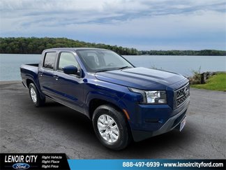 Used 2023 Nissan Frontier SV image 1