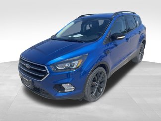 Used 2017 Ford Escape Titanium image 1