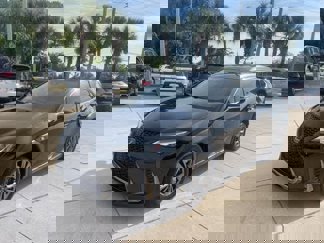 Used 2019 Lexus UX 200 image 1