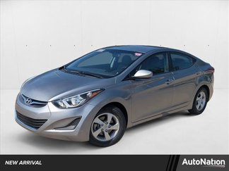Used 2015 Hyundai Elantra SE video 1
