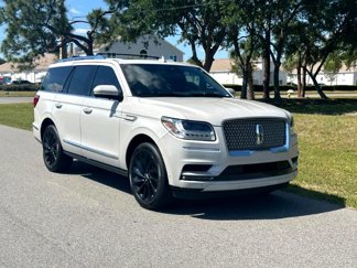 Used 2021 Lincoln Navigator Reserve image 1
