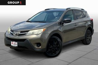 Used 2014 Toyota RAV4 LE image 1