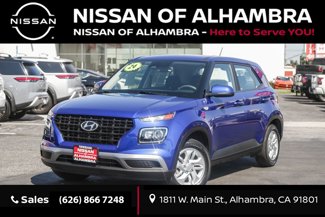 Used 2024 Hyundai Venue SE image 1