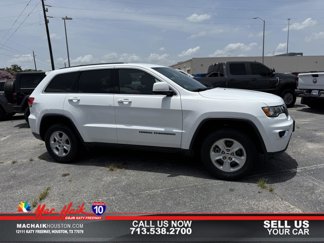 Used 2017 Jeep Grand Cherokee Laredo image 1