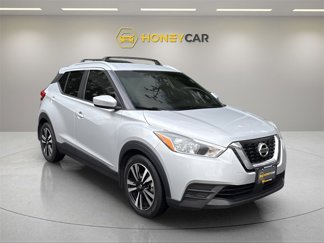 Used 2020 Nissan Kicks SV w/ Exterior Package image 1