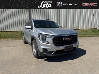 Used 2022 GMC Terrain SLE w/ Driver Convenience Package image 1