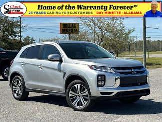 Used 2024 Mitsubishi Outlander Sport SE image 1