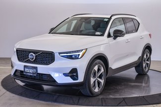 Certified 2025 Volvo XC40 B5 Plus w/ Protection Package Premier image 1