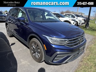 Used 2022 Volkswagen Tiguan SE image 1