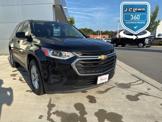 Used 2018 Chevrolet Traverse LS image 1