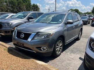 Used 2015 Nissan Pathfinder SL w/ SL Premium Package image 1