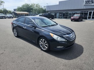 Used 2014 Hyundai Sonata SE image 1