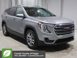 Used 2024 GMC Terrain SLT image 1