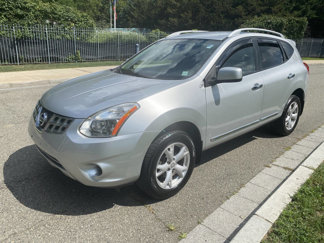 Used 2011 Nissan Rogue SV image 1