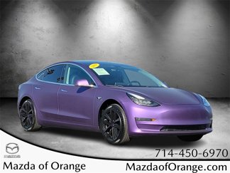 Used 2019 Tesla Model 3 Standard Range Plus image 1