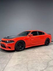 Used 2017 Dodge Charger R/T Scat Pack w/ Beats Audio Group image 1