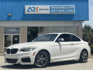 Used 2015 BMW M235i Coupe image 1