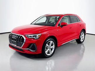 Used 2023 Audi Q3 2.0T Premium image 1