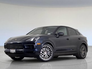Certified 2023 Porsche Cayenne Platinum Edition image 1