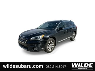 Used 2017 Subaru Outback 3.6R Touring w/ Popular Package #5A image 1