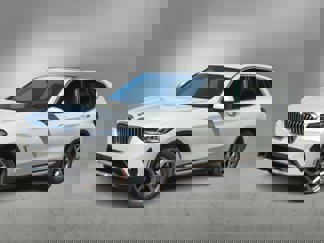 Used 2024 BMW X3 xDrive30i w/ Convenience Package image 1