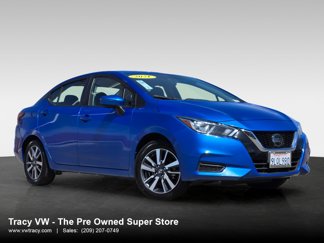 Used 2021 Nissan Versa SV image 1